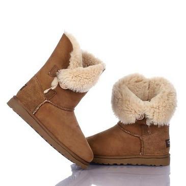 微信一手货源，雪地靴工厂批发 真皮毛一体鞋 保暖鞋 棉鞋