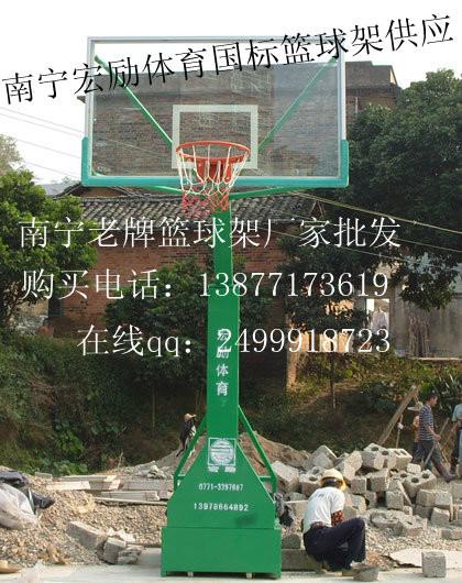 广西篮球架厂家供应 钦州大箱篮球架规格  大箱篮球架