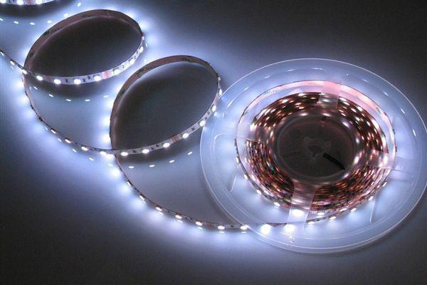 LED5050柔性不防水软灯条；室内亮化LED软灯带