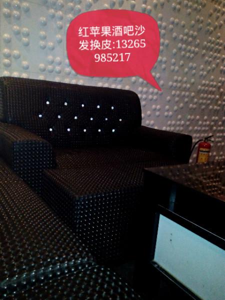 供应广州酒吧沙发翻新沙发换皮换布软包图片
