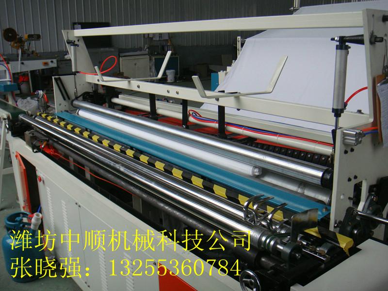 山东潍坊中顺机械公司供应陕西客户的全自动卫生纸设备全自动卷纸机器设备