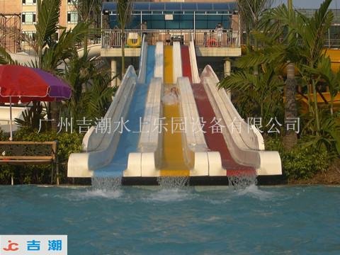 供应彩虹滑梯02 水上游乐设施、广州吉潮水上乐园设备