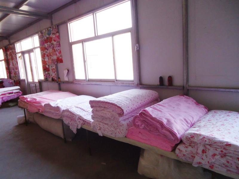 供应贵州纯棉包布被，贵州纯棉包布被厂家价格
