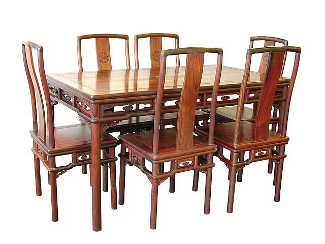 新款红木餐桌 餐桌餐椅 长方形饭桌七件套图片