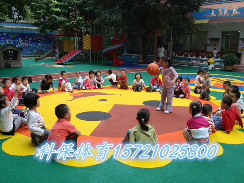 上海幼儿园塑胶操场球场围网批发