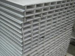 供应昆明玻镁中空板代理商中空板价钱，昆明玻镁中空板价钱