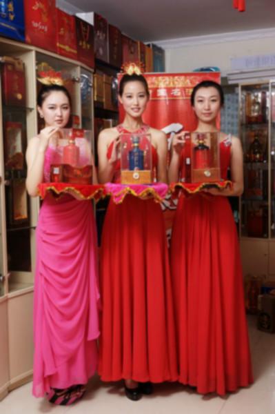 供应30年20年10年金藏西凤酒陈酿图片