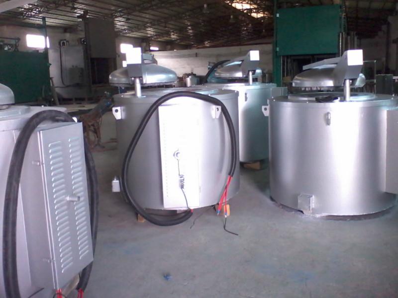 供应250KG溶解保温炉、铝合金熔炼电炉、坩埚熔化炉