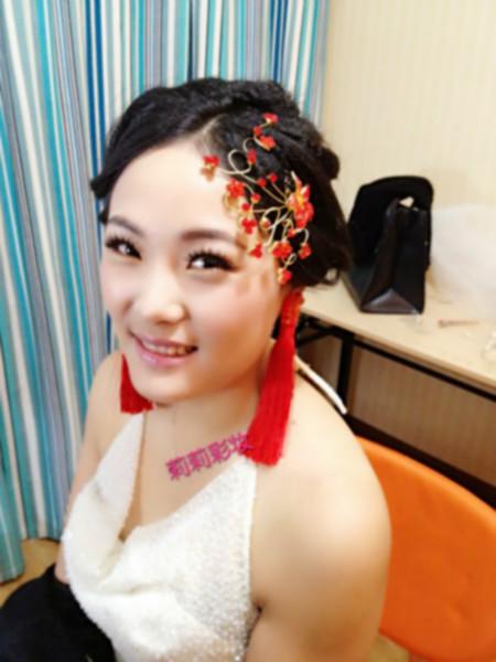 供应泉州化妆师新娘化妆