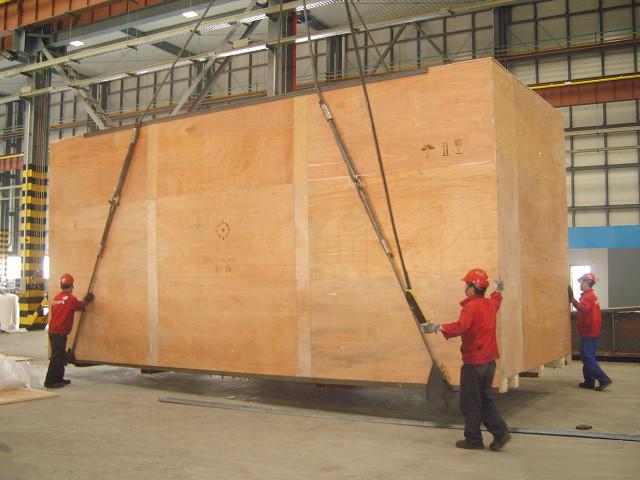 供应制作各种木箱包装箱钢带木箱