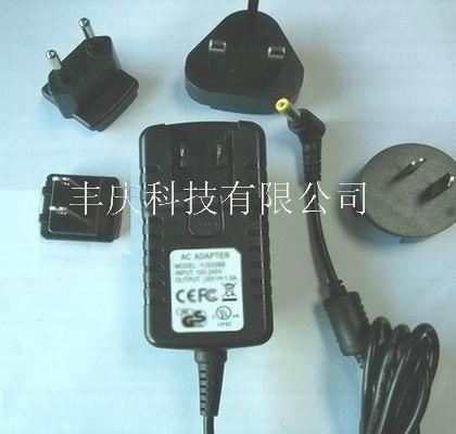 供应5V1A安规插头转换式电源适配器可换插头式电源适配器