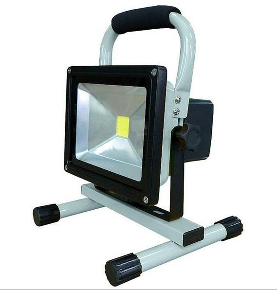 供应充电LED投光灯 工矿企业专用应急照明灯 超长放电手提更方便图片