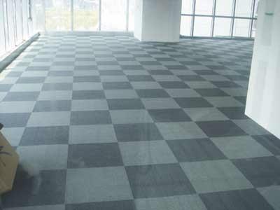 供应广州办公室PVC方块地毯    防潮地毯 隔音地毯 办公地毯