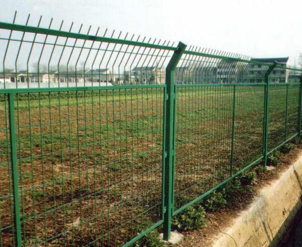 PVC绿色钢丝网护栏价格供应PVC绿色钢丝网护栏价格