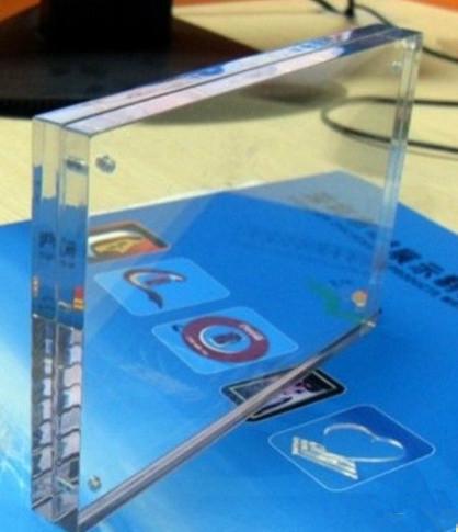 供应广西柳州磁性相架订做｜定做有机玻璃相架｜亚克力相架价格