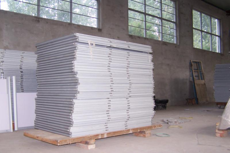 供应用于太阳能的太阳能压板，北京铝压板定制，北京铝压板厂家