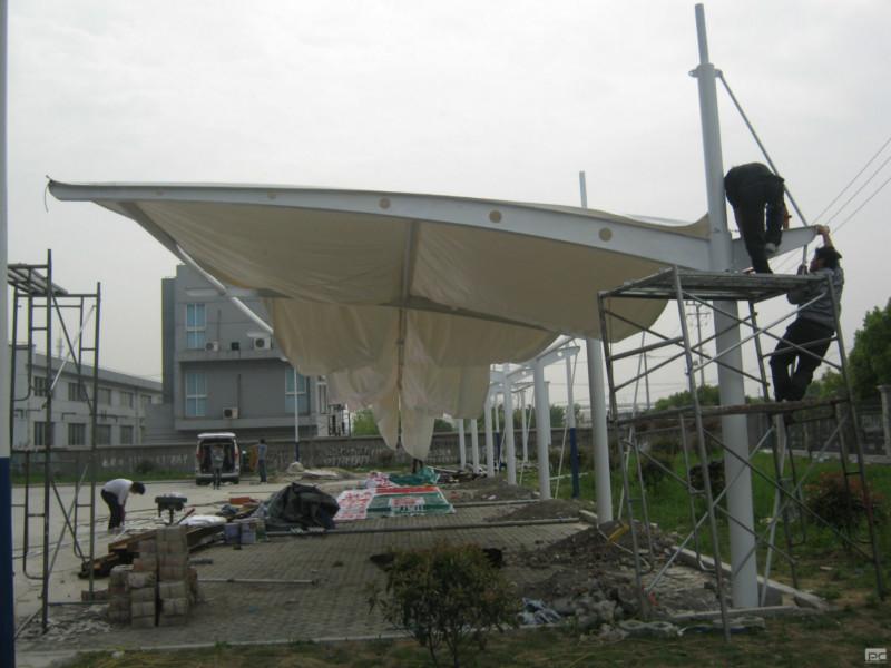 膜结构停车棚蓬篷汽车篷棚篷膜结构 设计安装膜结构斜拉杆汽车蓬篷棚膜