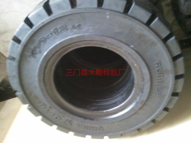 中国奇宇江苏实心轮胎700-12批发