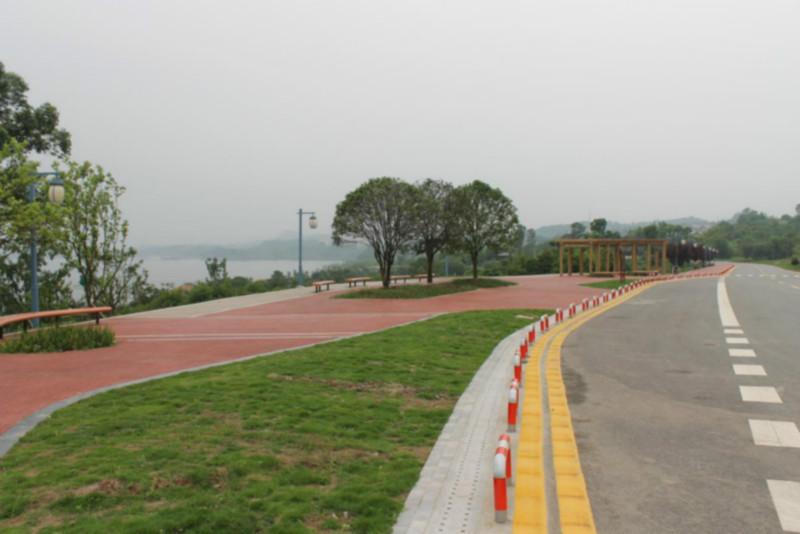 重庆市彩色艺术地坪透水路面厂家供应昆明彩色艺术地坪透水路面价格