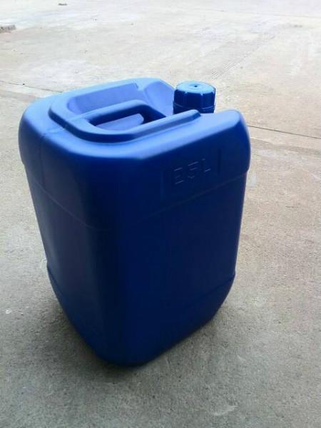供应25升方扁塑料化工桶，小口塑料桶厂家直销，25公斤清洗剂桶供应，肋焊剂桶批发